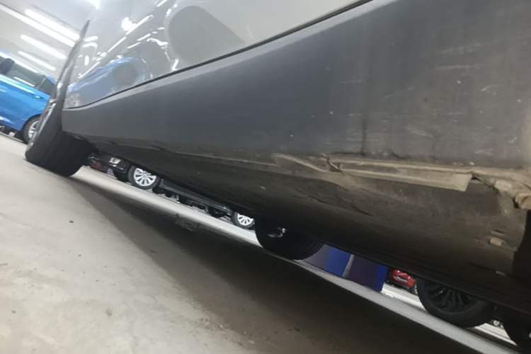 Used Leapmotor C10 2026 605 LiDAR Version Left Side Sill