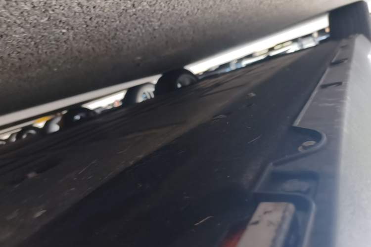 Used Leapmotor C10 2026 605 LiDAR Version Left Side Sill