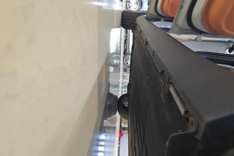 Used Leapmotor C10 2026 605 LiDAR Version Left Side Sill