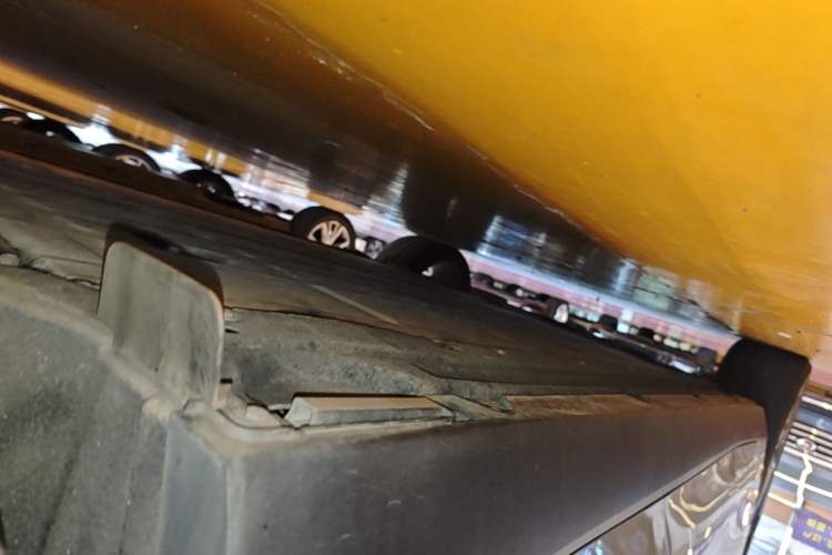 Used Leapmotor C10 2026 605 LiDAR Version Left Side Sill
