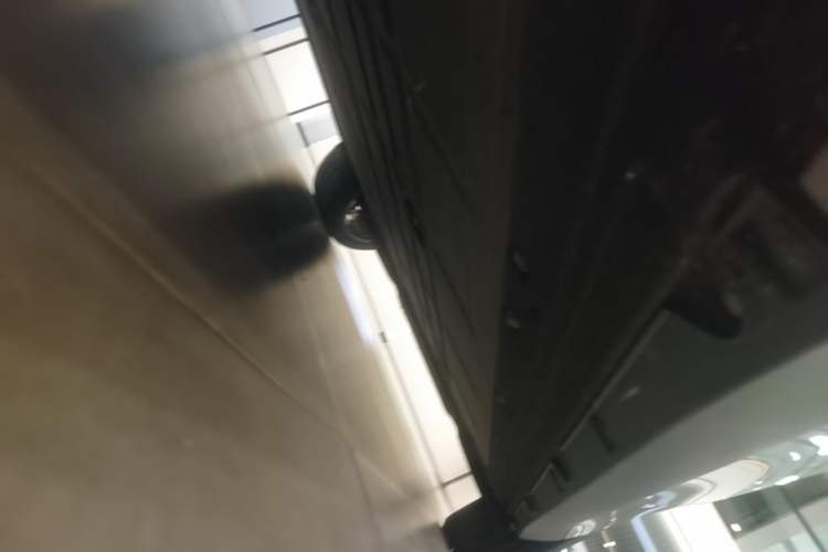Used Leapmotor C10 2026 605 LiDAR Version Left Side Sill