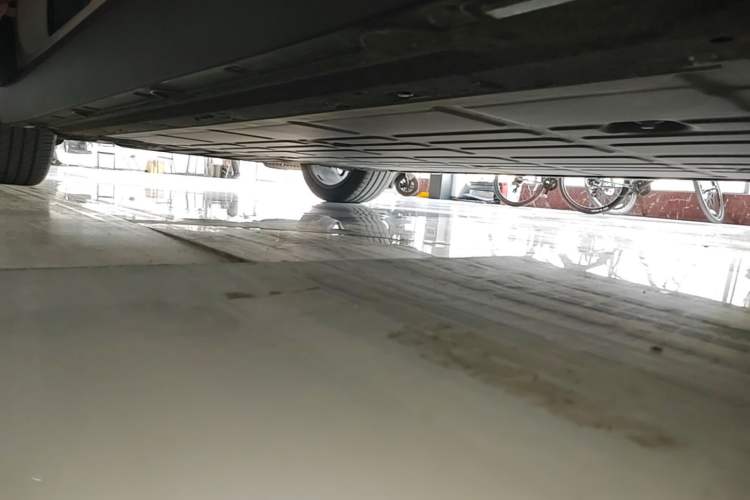Used Leapmotor C10 2026 605 LiDAR Version Left Side Sill