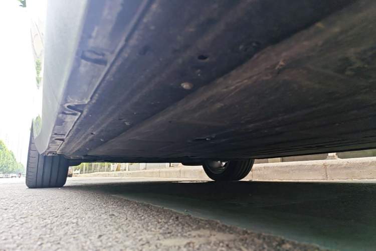 Used Leapmotor C10 2026 605 LiDAR Version Left Side Sill