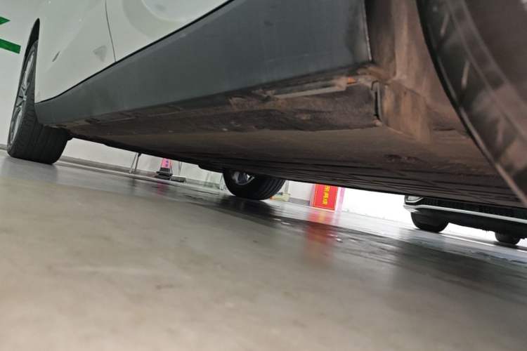 Used Leapmotor C10 2026 605 LiDAR Version Left Side Sill