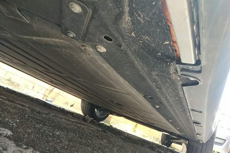 Used Leapmotor C10 2026 605 LiDAR Version Left Side Sill