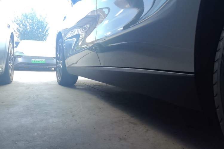 Used Leapmotor C10 2026 605 LiDAR Version Left Side Sill