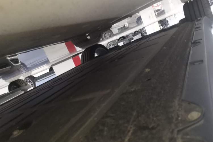 Used Leapmotor C10 2026 605 LiDAR Version Left Side Sill