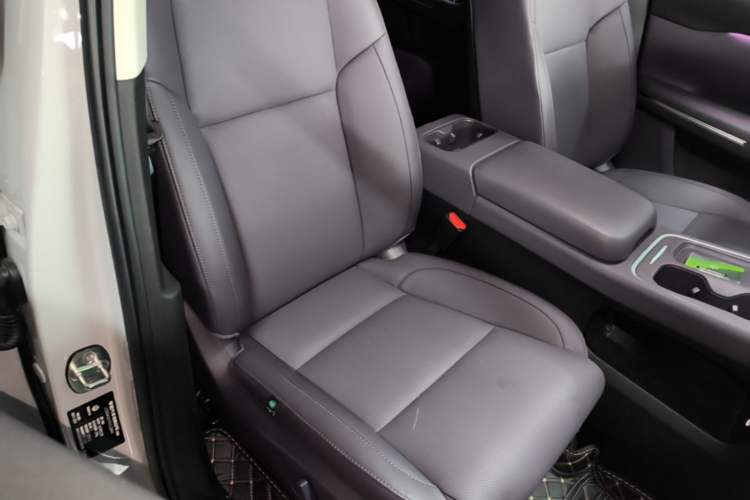 Used Leapmotor C10 2026 605 Enjoyment Edition Right Front Seat