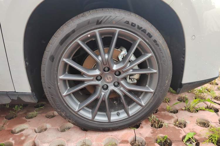 Used Leapmotor C10 2026 210 Joyful Edition Right Front Wheel Hub