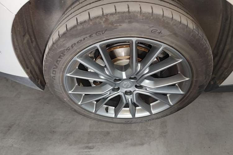 Used Leapmotor C10 2026 605 LiDAR Version Right Rear Wheel Hub