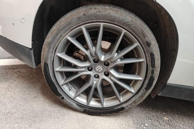 Used Leapmotor C10 2026 605 LiDAR Version Right Rear Wheel Hub