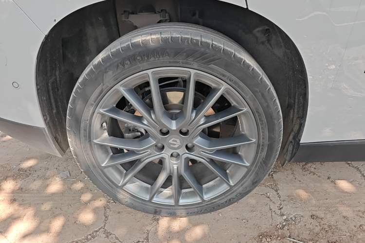 Used Leapmotor C10 2026 605 LiDAR Version Right Rear Wheel Hub