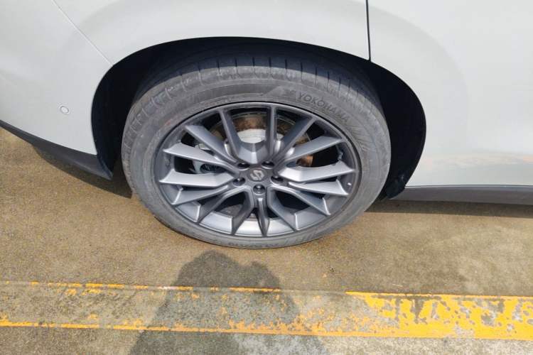 Used Leapmotor C10 2026 605 Enjoyment Edition Right Rear Wheel Hub