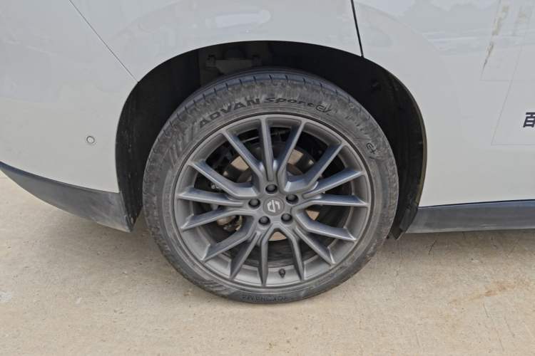 Used Leapmotor C10 2026 605 LiDAR Version Right Rear Wheel Hub