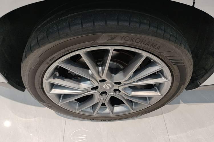Used Leapmotor C10 2026 605 LiDAR Version Right Rear Wheel Hub