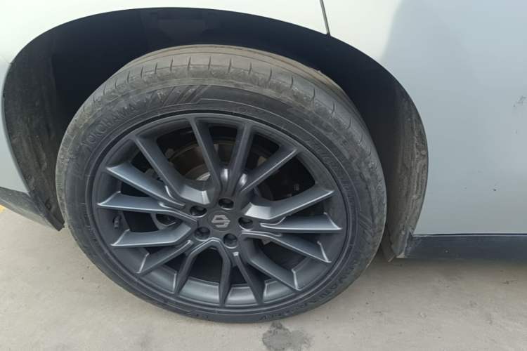 Used Leapmotor C10 2026 605 LiDAR Version Right Rear Wheel Hub