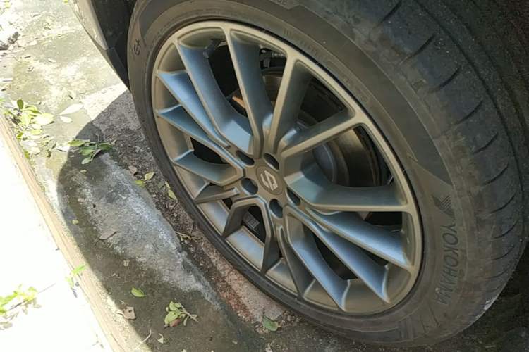 Used Leapmotor C10 2026 605 LiDAR Version Right Rear Wheel Hub