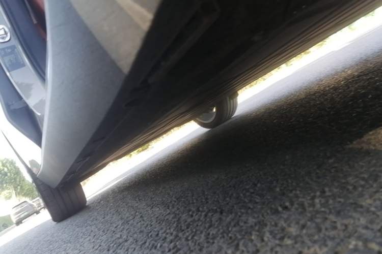 Used Leapmotor C10 2026 605 LiDAR Version Right Side Sill