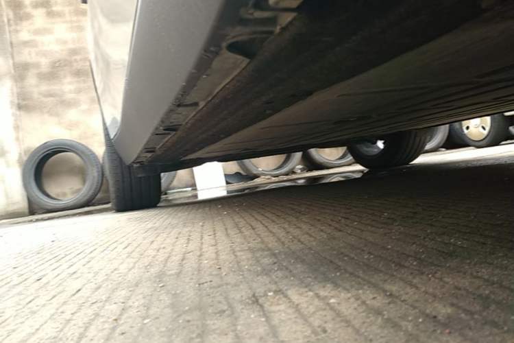 Used Leapmotor C10 2026 605 LiDAR Version Right Side Sill