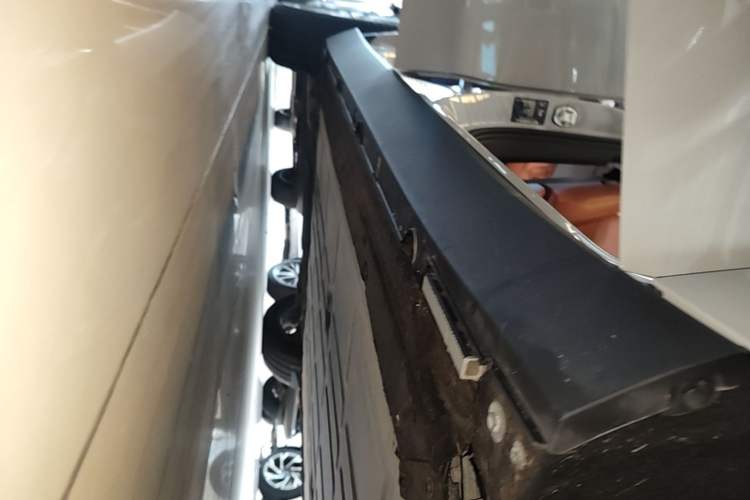 Used Leapmotor C10 2026 605 LiDAR Version Right Side Sill