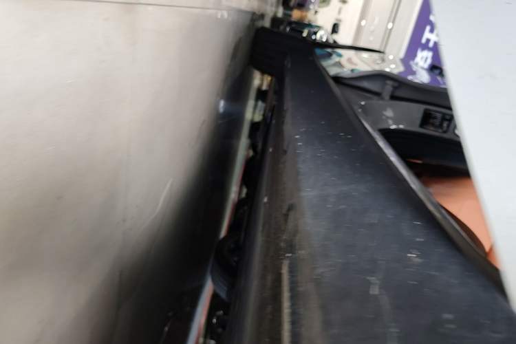 Used Leapmotor C10 2026 605 LiDAR Version Right Side Sill
