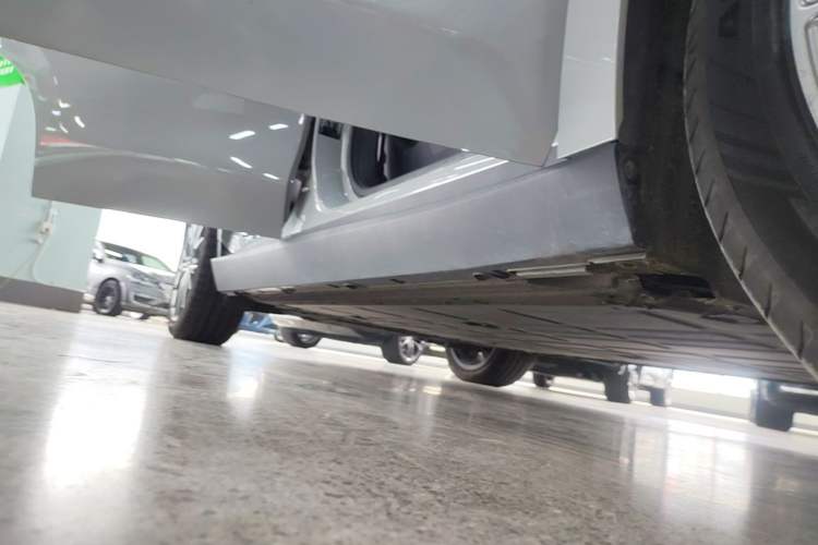 Used Leapmotor C10 2026 605 LiDAR Version Right Side Sill