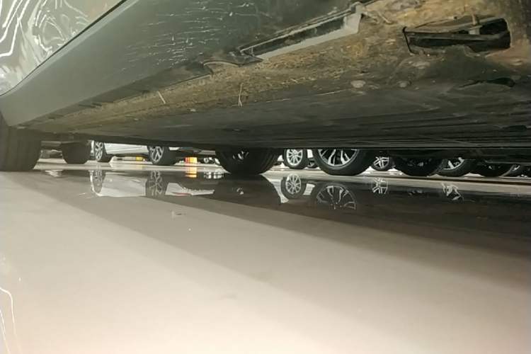 Used Leapmotor C10 2026 605 LiDAR Version Right Side Sill