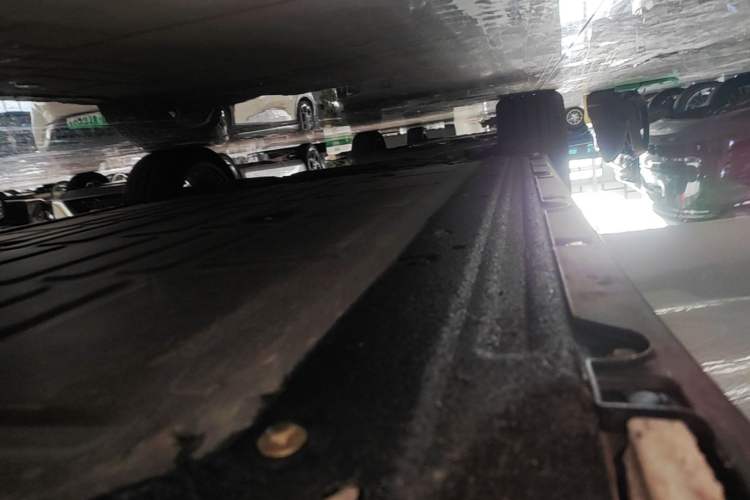 Used Leapmotor C10 2026 605 LiDAR Version Right Side Sill