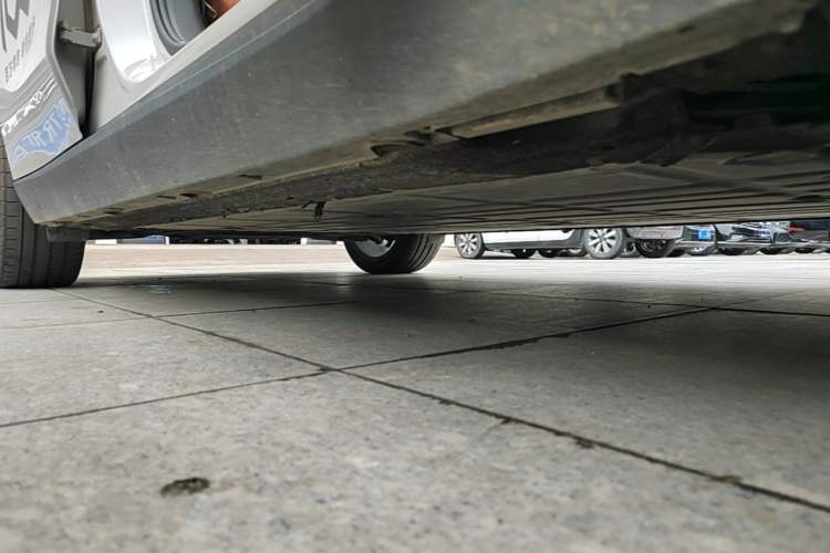 Used Leapmotor C10 2026 605 LiDAR Version Right Side Sill
