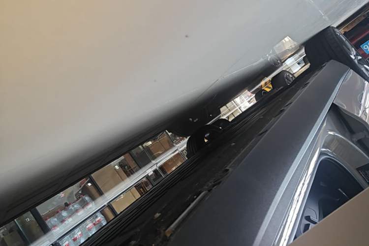 Used Leapmotor C10 2026 605 LiDAR Version Right Side Sill