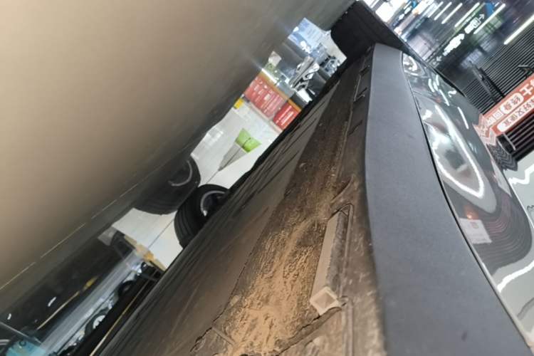 Used Leapmotor C10 2026 605 LiDAR Version Right Side Sill