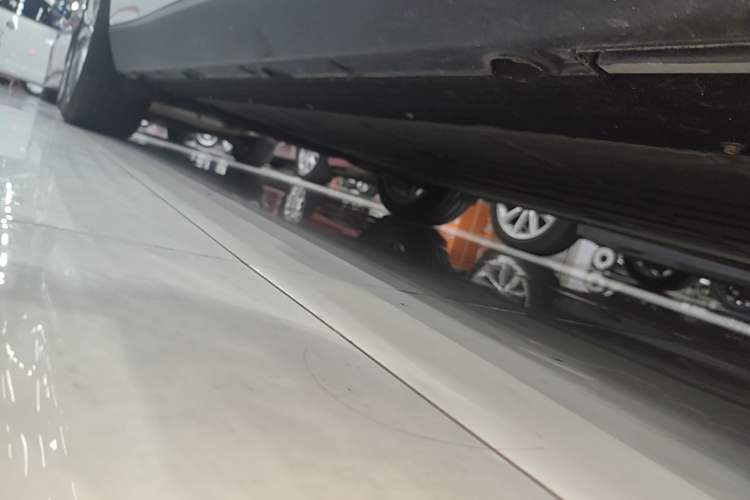 Used Leapmotor C10 2026 605 LiDAR Version Right Side Sill