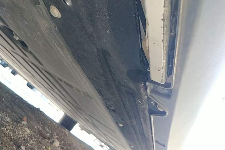 Used Leapmotor C10 2026 605 LiDAR Version Right Side Sill