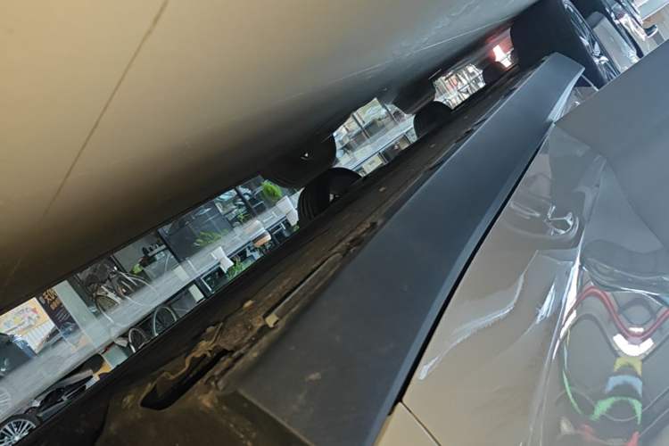 Used Leapmotor C10 2026 605 LiDAR Version Right Side Sill
