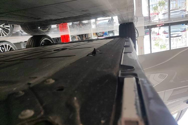 Used Leapmotor C10 2026 605 LiDAR Version Right Side Sill