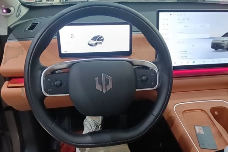 Used Leapmotor C10 2026 605 LiDAR Version Steering Wheel