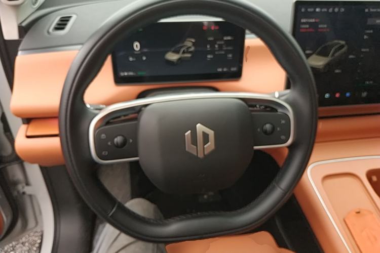 Used Leapmotor C10 2026 605 LiDAR Version Steering Wheel