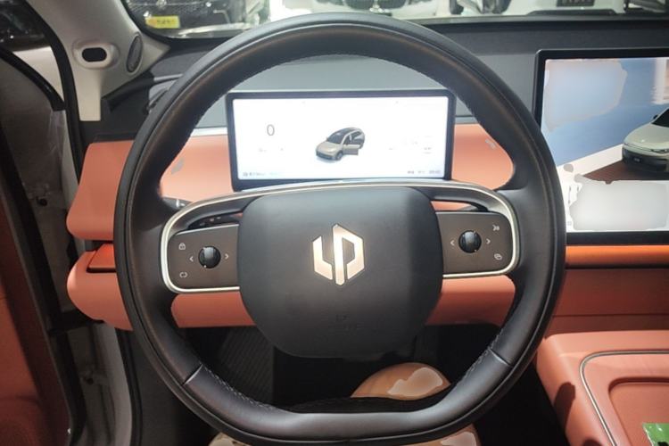 Used Leapmotor C10 2026 605 LiDAR Version Steering Wheel