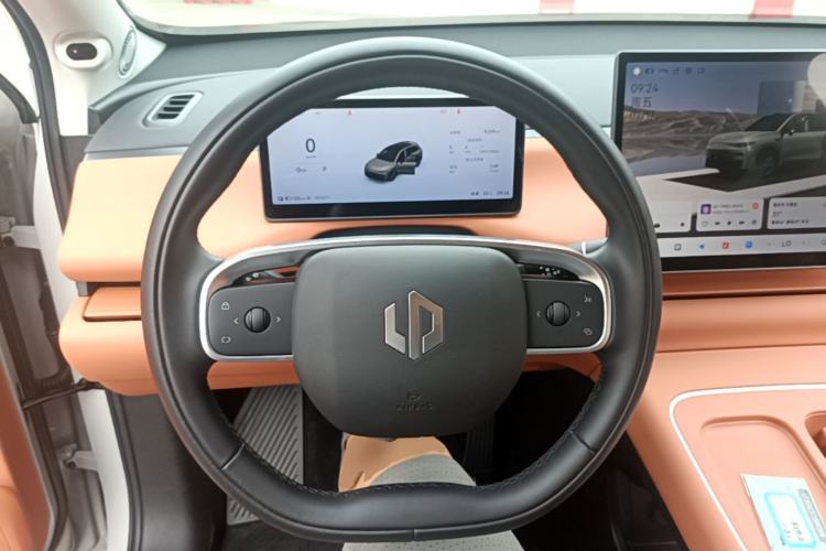 Used Leapmotor C10 2026 605 LiDAR Version Steering Wheel