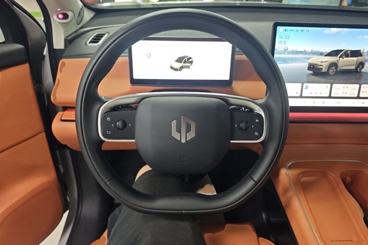 Used Leapmotor C10 2026 605 LiDAR Version Steering Wheel