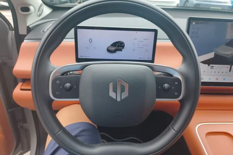 Used Leapmotor C10 2026 605 LiDAR Version Steering Wheel