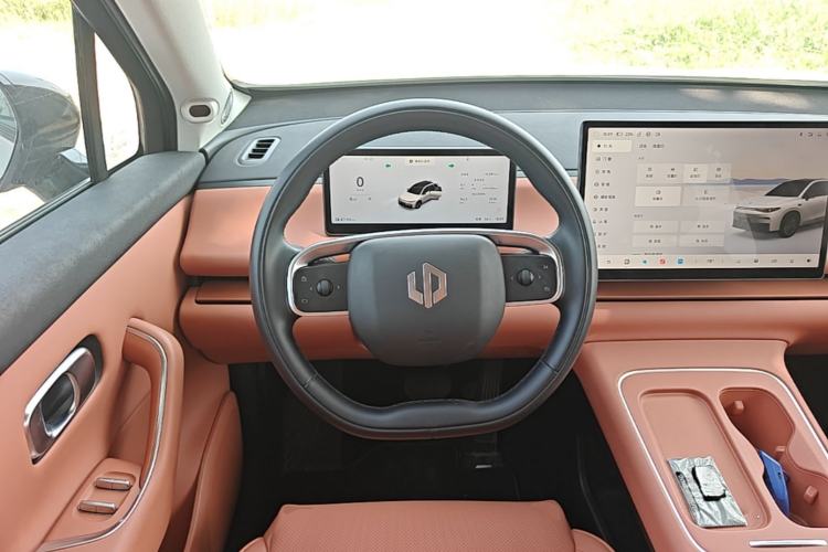 Used Leapmotor C10 2026 605 LiDAR Version Steering Wheel