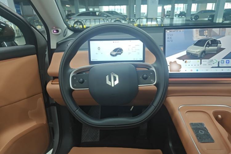 Used Leapmotor C10 2026 605 LiDAR Version Steering Wheel