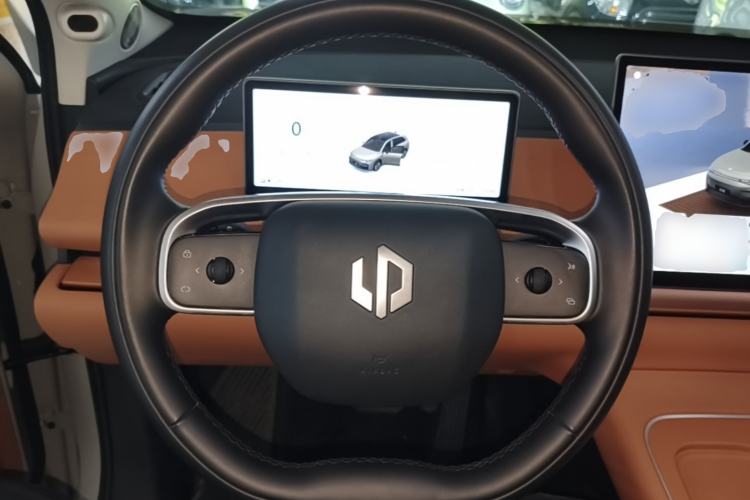 Used Leapmotor C10 2026 605 LiDAR Version Steering Wheel