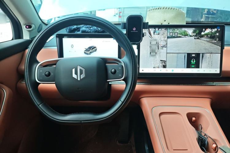 Used Leapmotor C10 2026 605 LiDAR Version Steering Wheel
