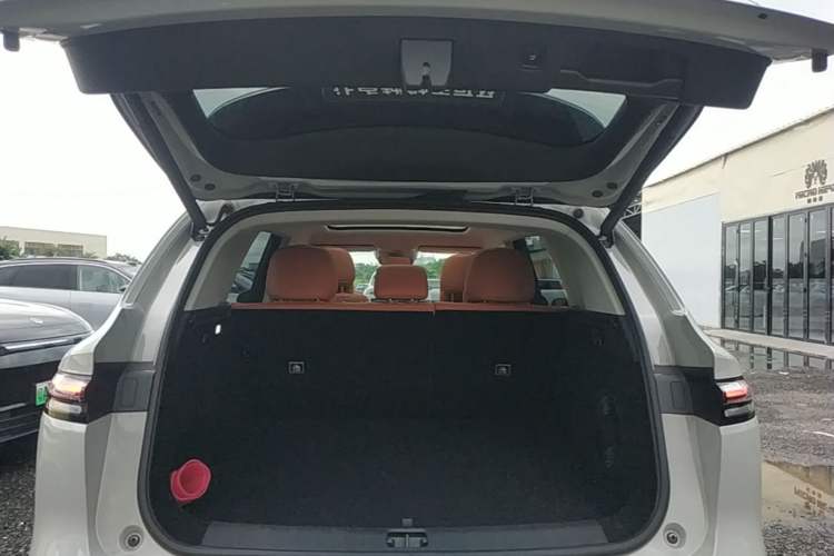 Used Leapmotor C10 2026 605 LiDAR Version Trunk