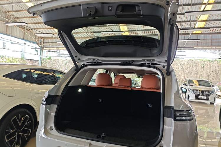 Used Leapmotor C10 2026 605 LiDAR Version Trunk