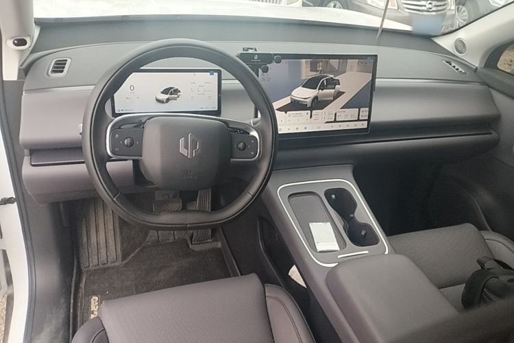 Used Leapmotor C10 2026 605 Enjoyment Edition Center Console