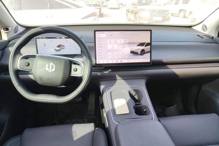 Used Leapmotor C10 2026 605 Enjoyment Edition Center Console
