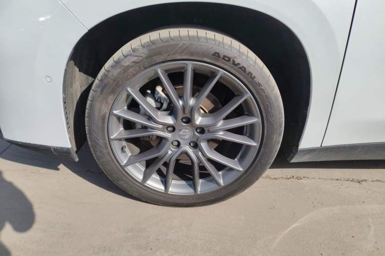 Used Leapmotor C10 2026 605 Enjoyment Edition Left Front Wheel Hub